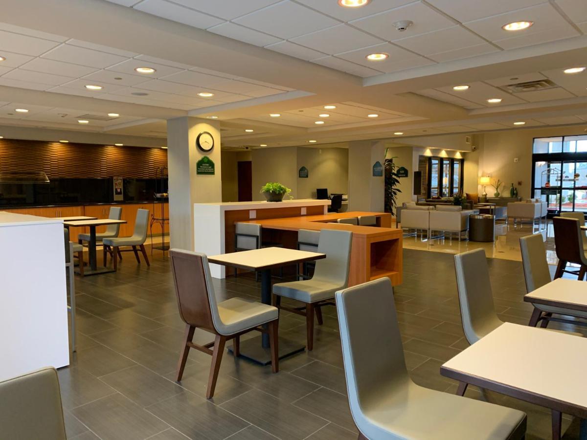 Wingate By Wyndham Wilmington Hotell Exteriör bild